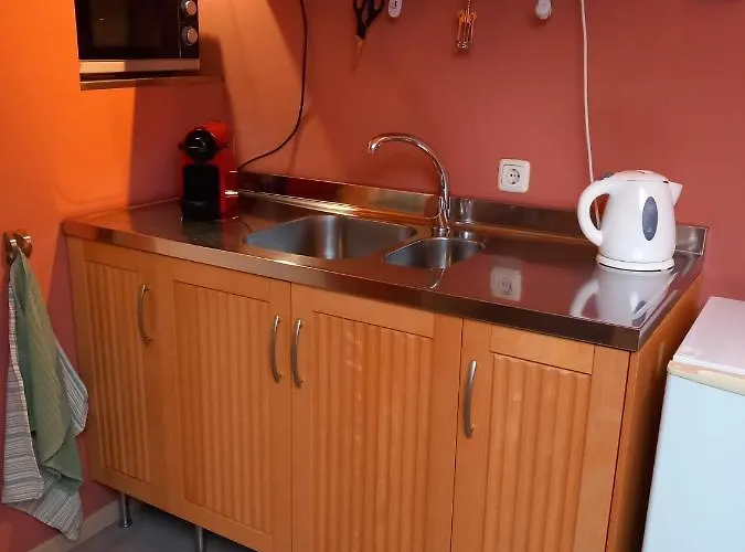 לינה וארוחת בוקר De Hagendoorn 3*